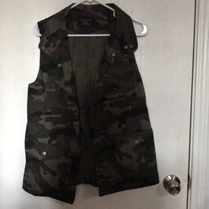 Camo vest
